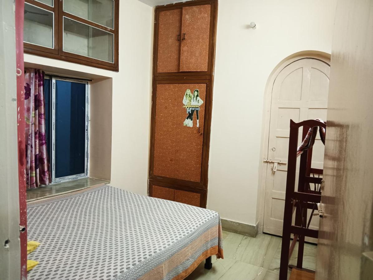Apartamento Peaceful Living Calcuta Exterior foto